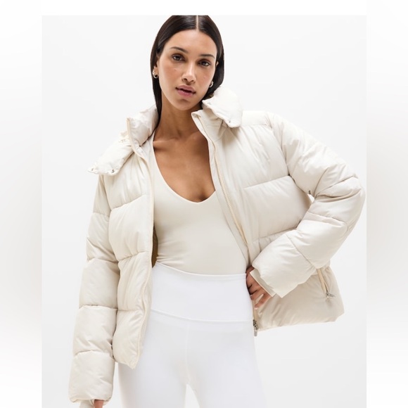 NWT Athleta Bone Stratus Puffer Jacket, Small coat hooded ivory - Picture 2 of 15